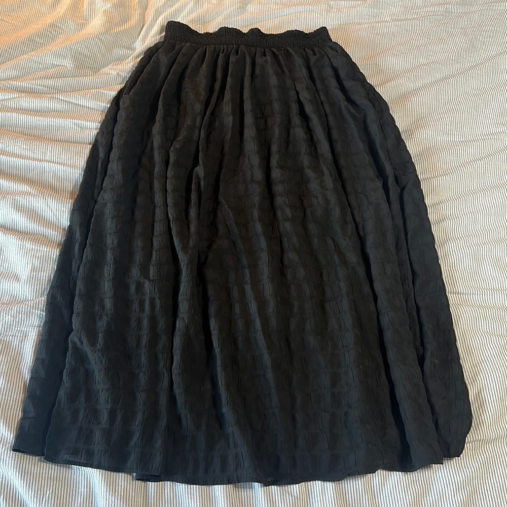 Forever 21 / 1X / Black Maxi Skirt